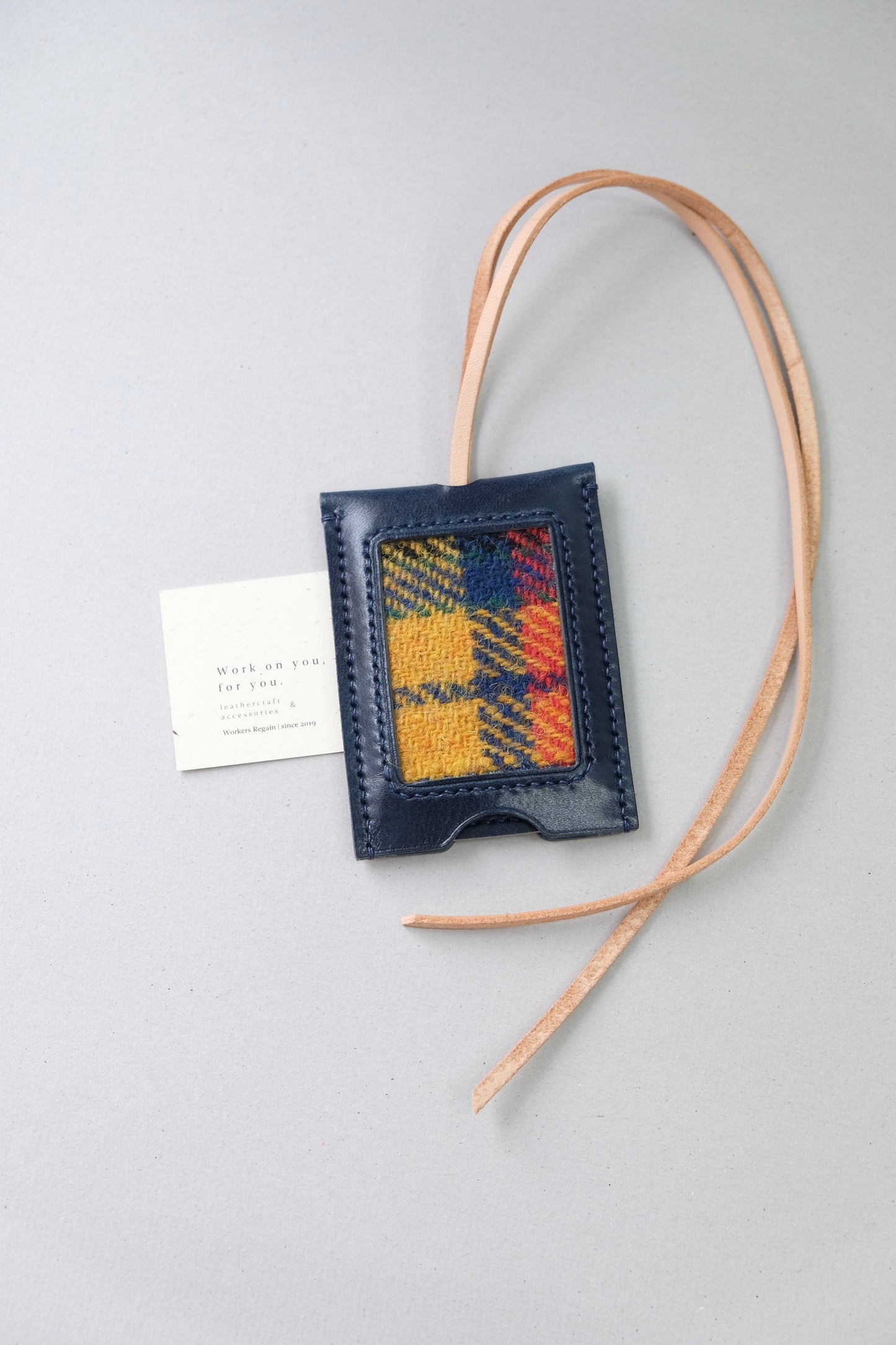 Harris Tweed 皮革拼布行李牌