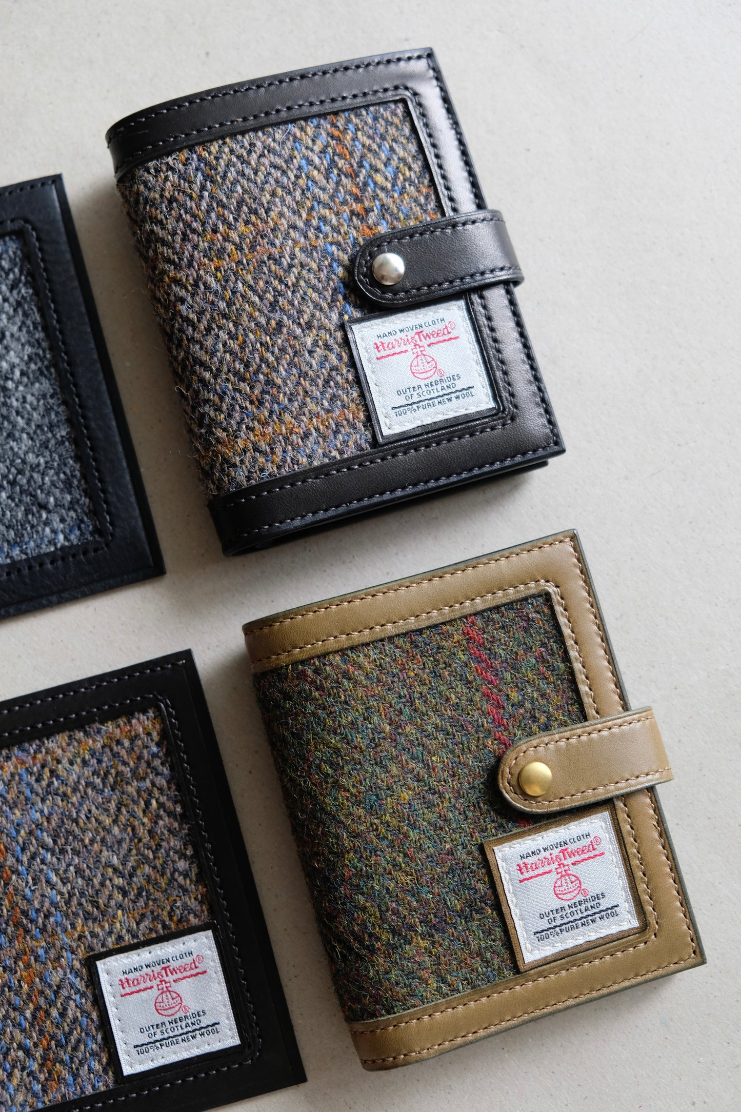 Harris Tweed 皮革拼布銀包 (初版)