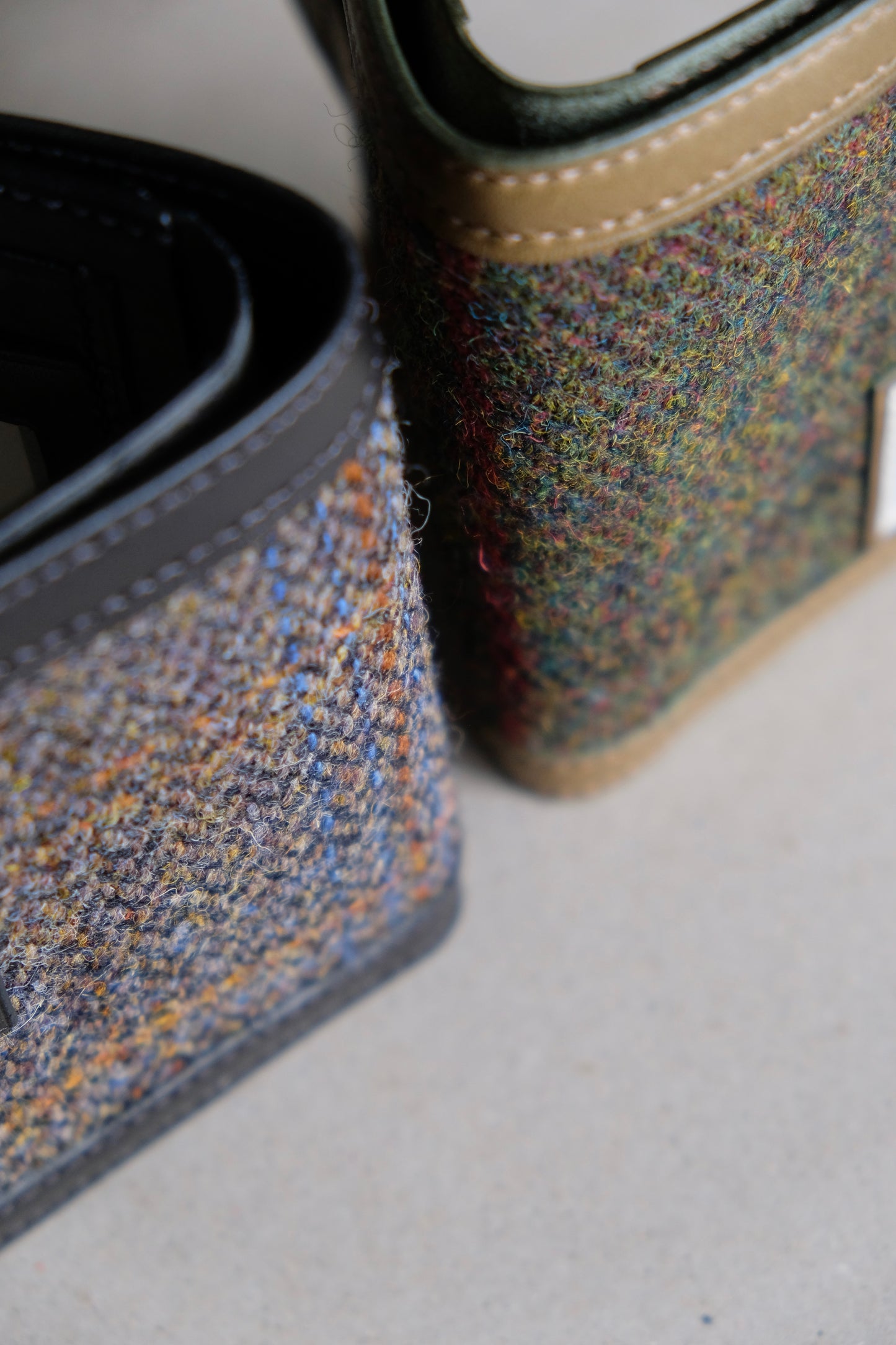 Harris Tweed 皮革拼布銀包 (初版)
