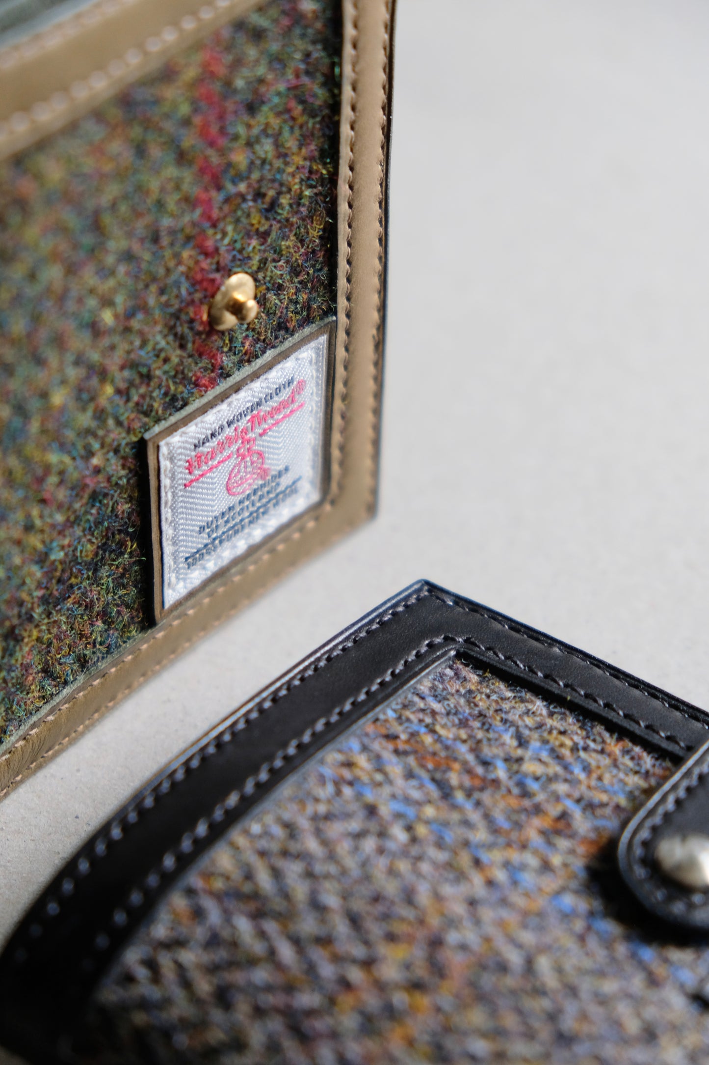 Harris Tweed 皮革拼布銀包 (初版)
