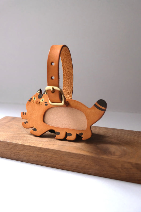 貓「不思議」行李掛牌 - Workers Regain