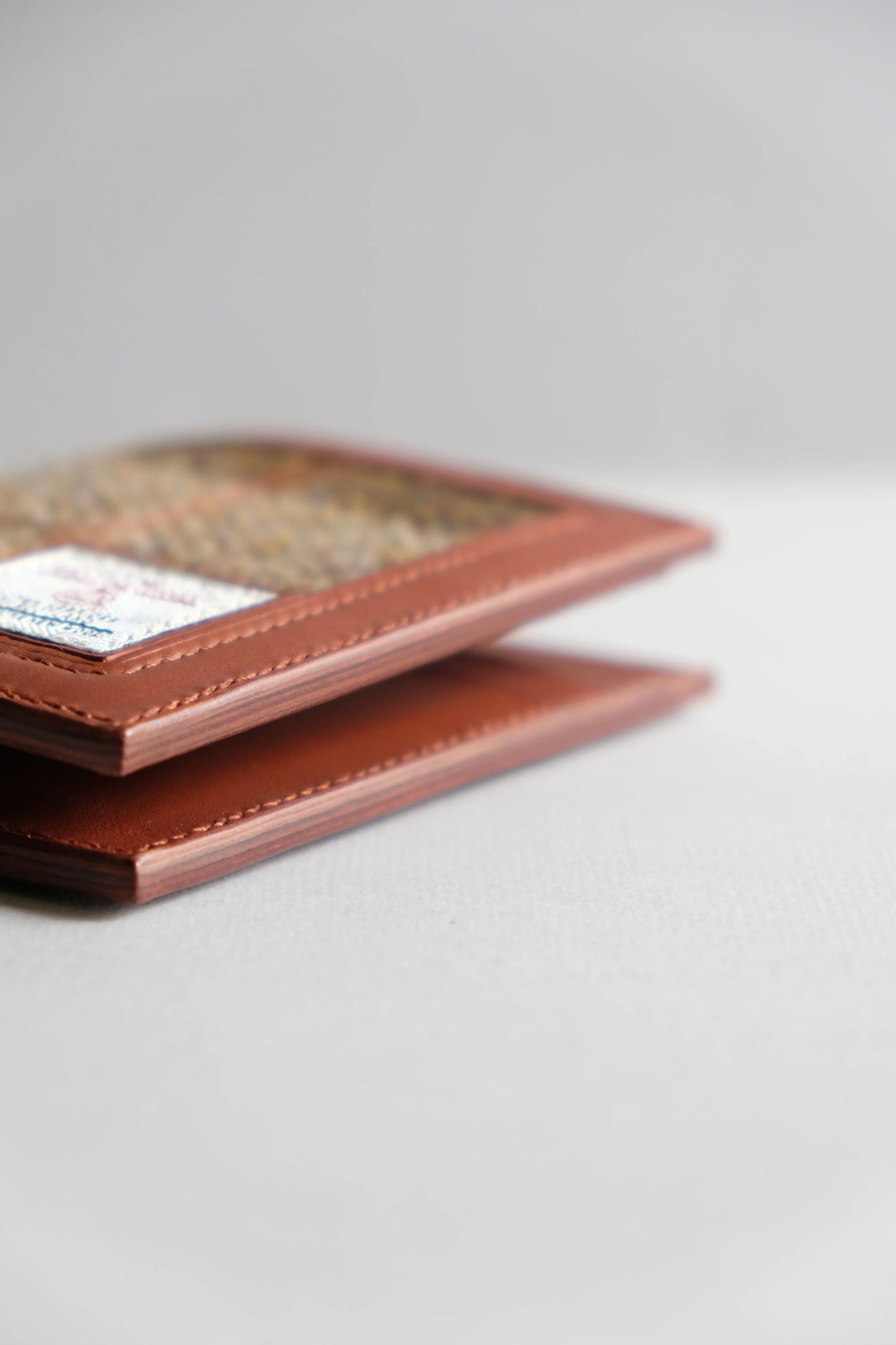 Harris Tweed 皮革拼布銀包 - Workers Regain