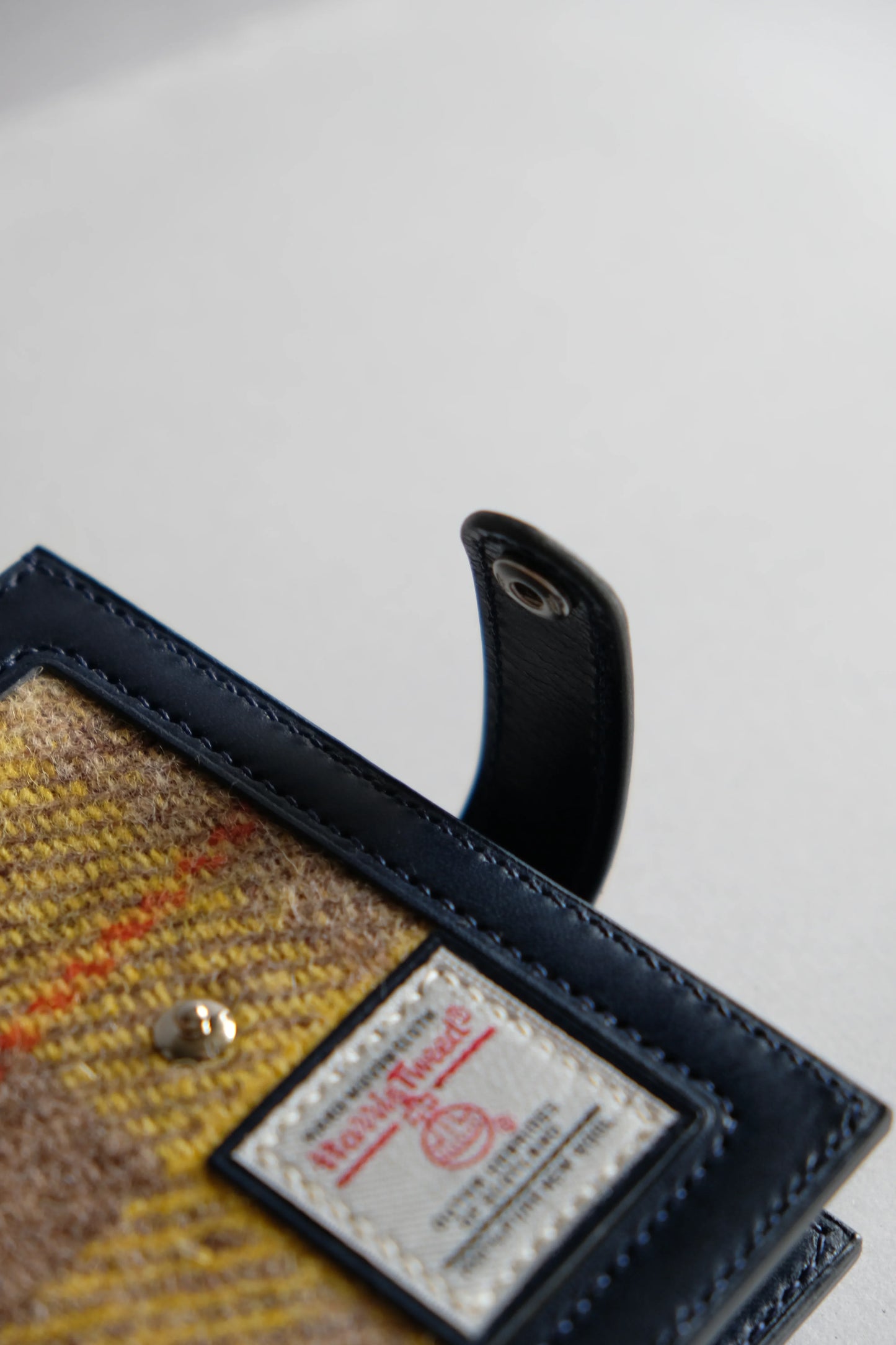 Harris Tweed 皮革拼布銀包 - Workers Regain